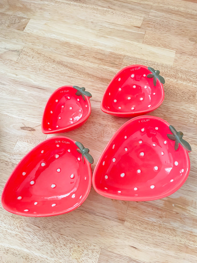 Strawberry Measuring Cups