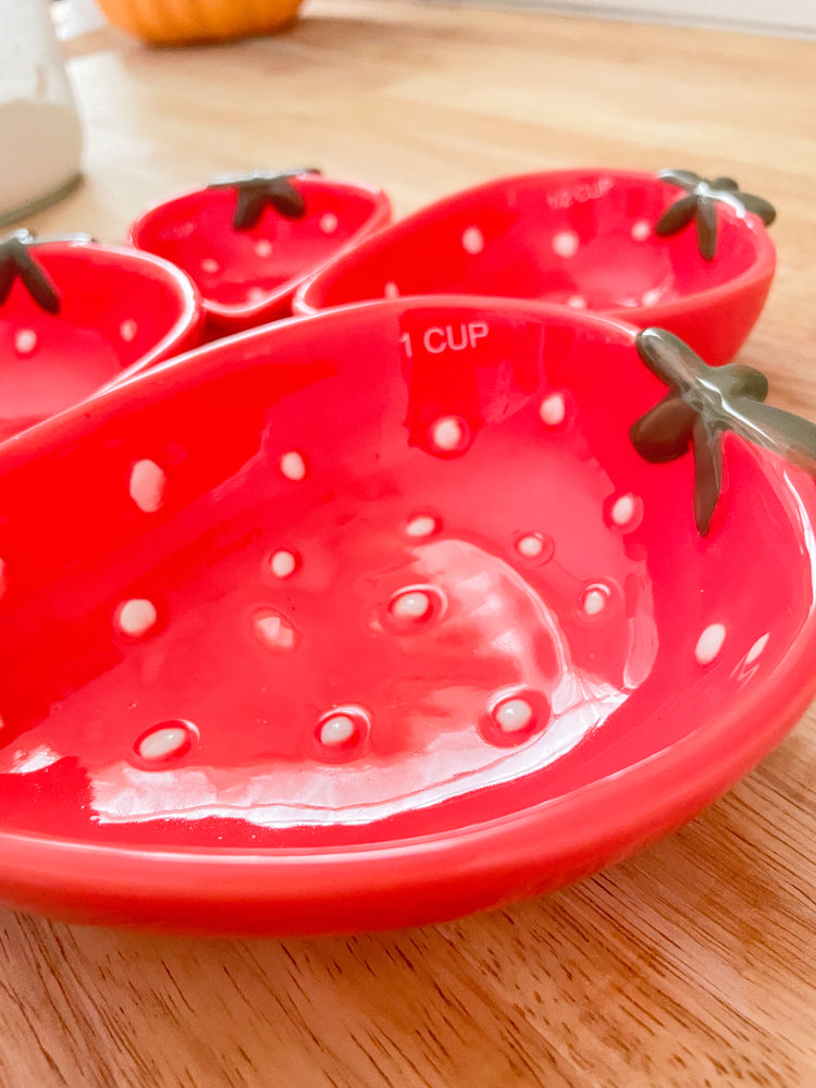 Strawberry Measuring Cups